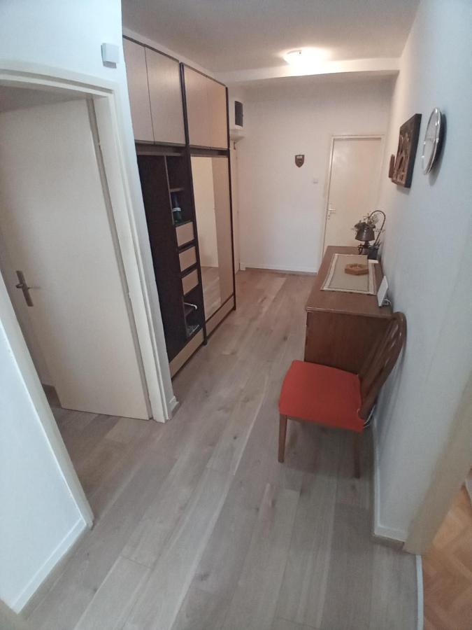 Apartment Doris Primošten Esterno foto
