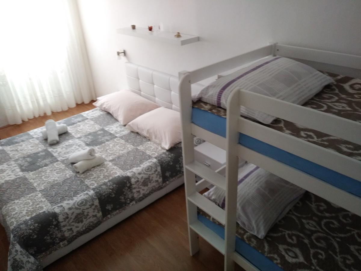 Apartment Doris Primošten Esterno foto