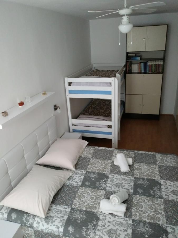Apartment Doris Primošten Esterno foto