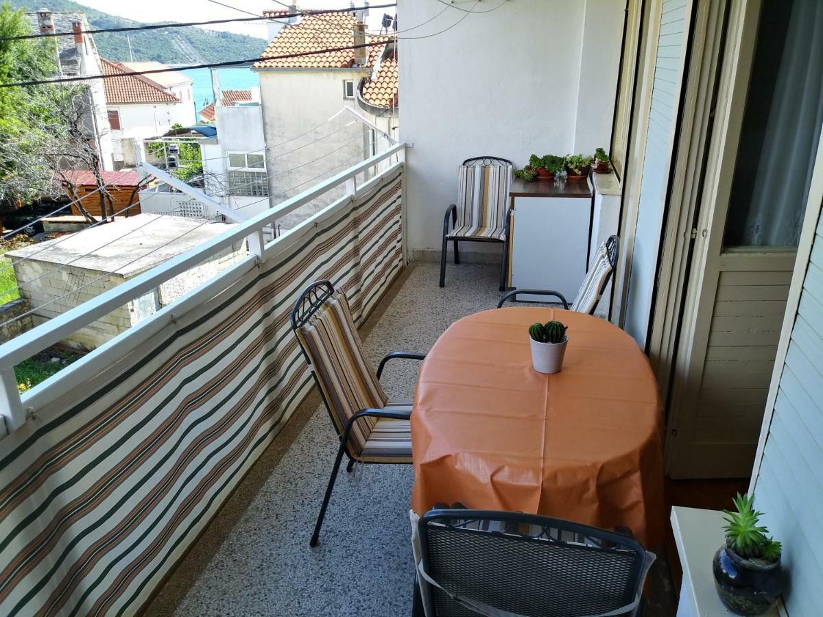 Apartment Doris Primošten Esterno foto